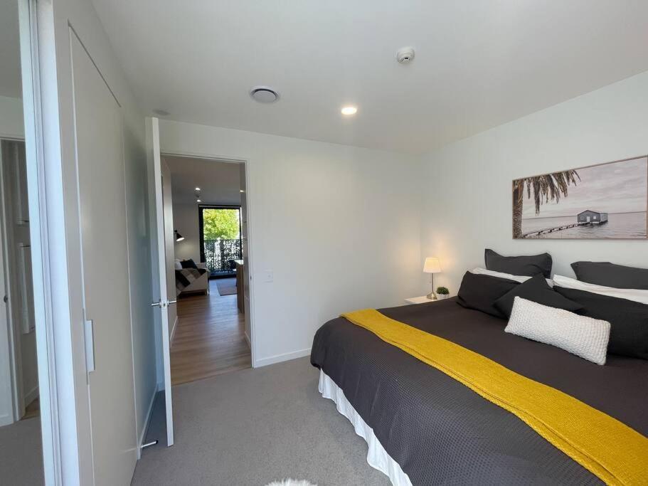 Modern Central Living Christchurch Eksteriør billede